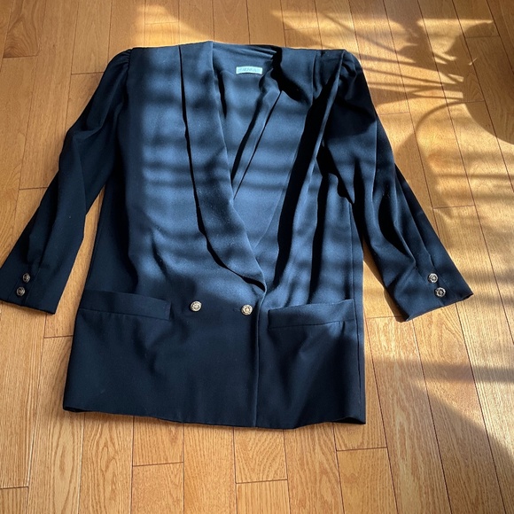Adaria Jackets & Blazers - Adaria Women’s Black Blazer with Shawl Collar Size XL.